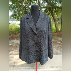 4/$40 Leopard print blazer by Dialogue